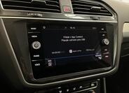 Volkswagen Tiguan 8