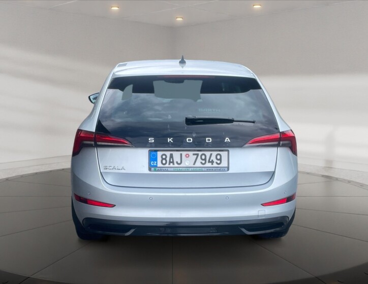 Škoda Scala 5