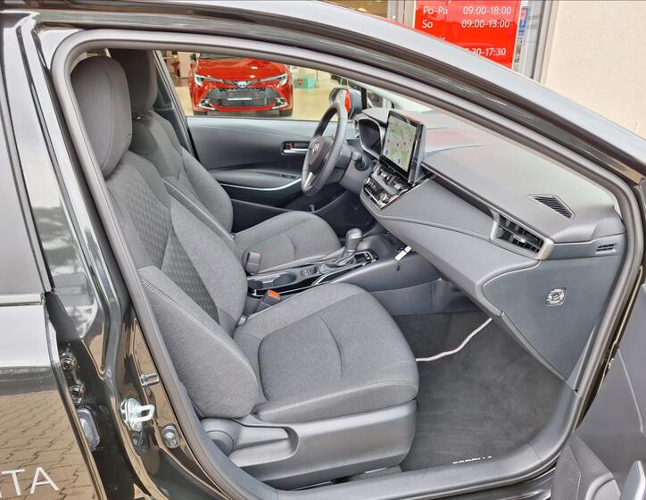 Toyota Corolla 8