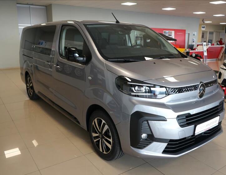 Citroën SpaceTourer 8