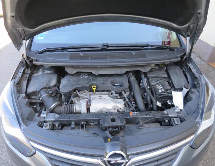 Opel Zafira 15