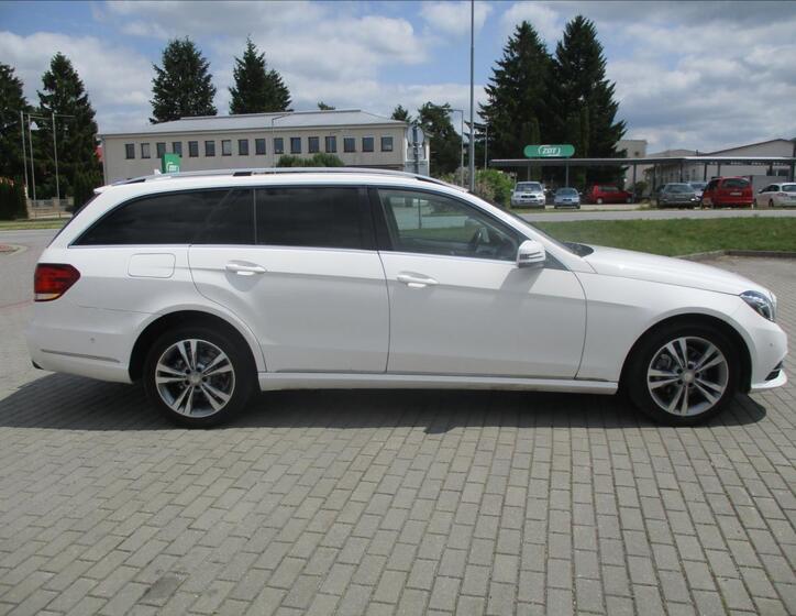 Mercedes-Benz Třídy E 5