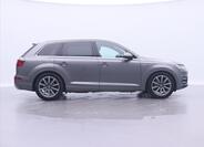 Audi Q7 8