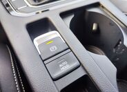 Volkswagen Passat 25
