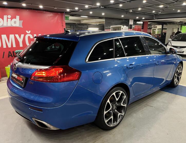 Opel Insignia 5