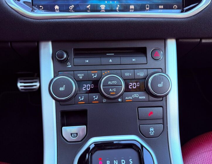 Land Rover Range Rover Evoque 29