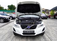 Volvo XC60 9