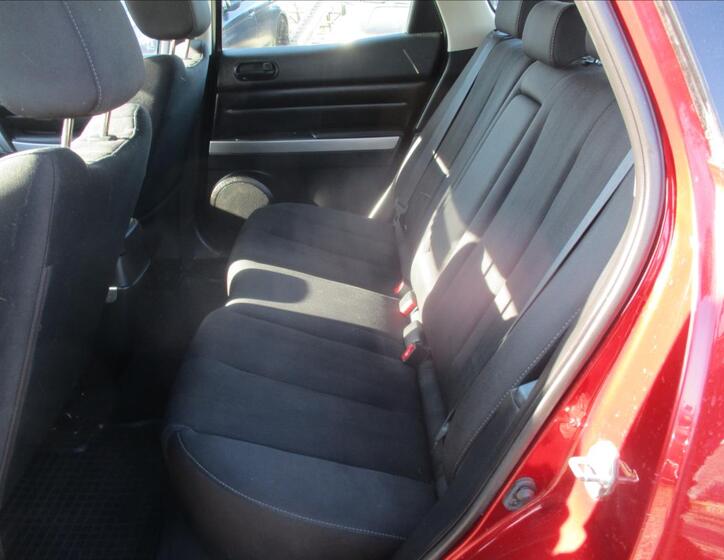 Mazda CX-7 8