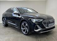 Audi e-tron 23