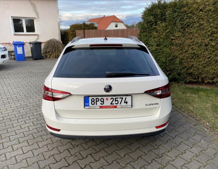 Škoda Superb 4