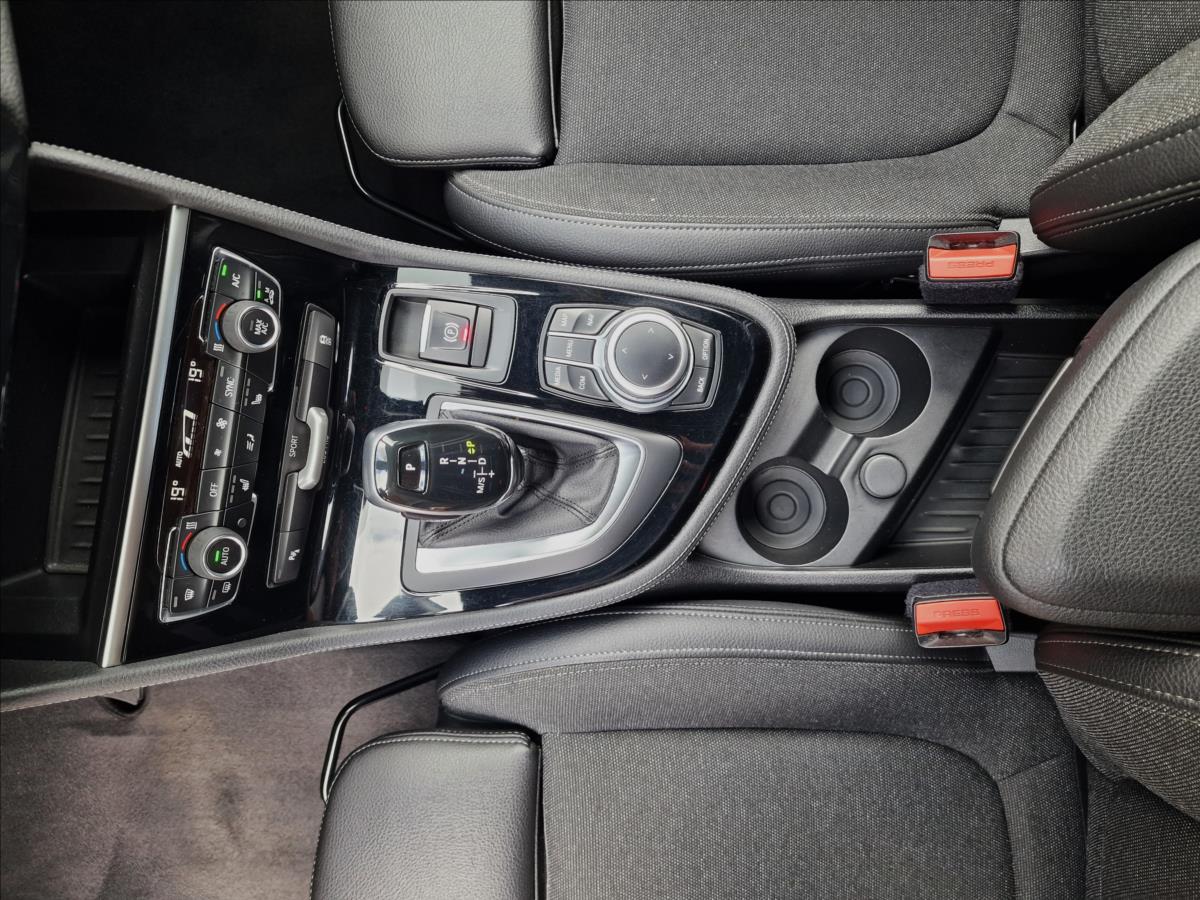 BMW Řada 2