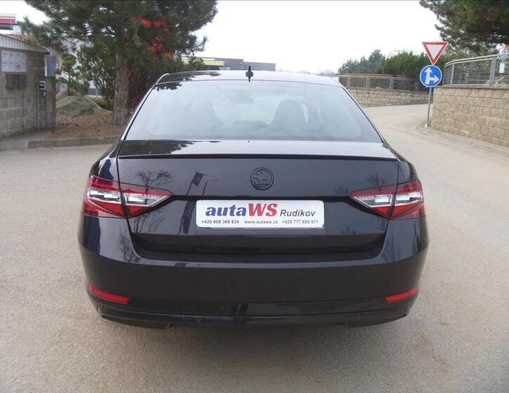 Škoda Superb 5