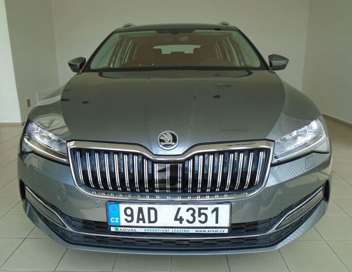Škoda Superb 2