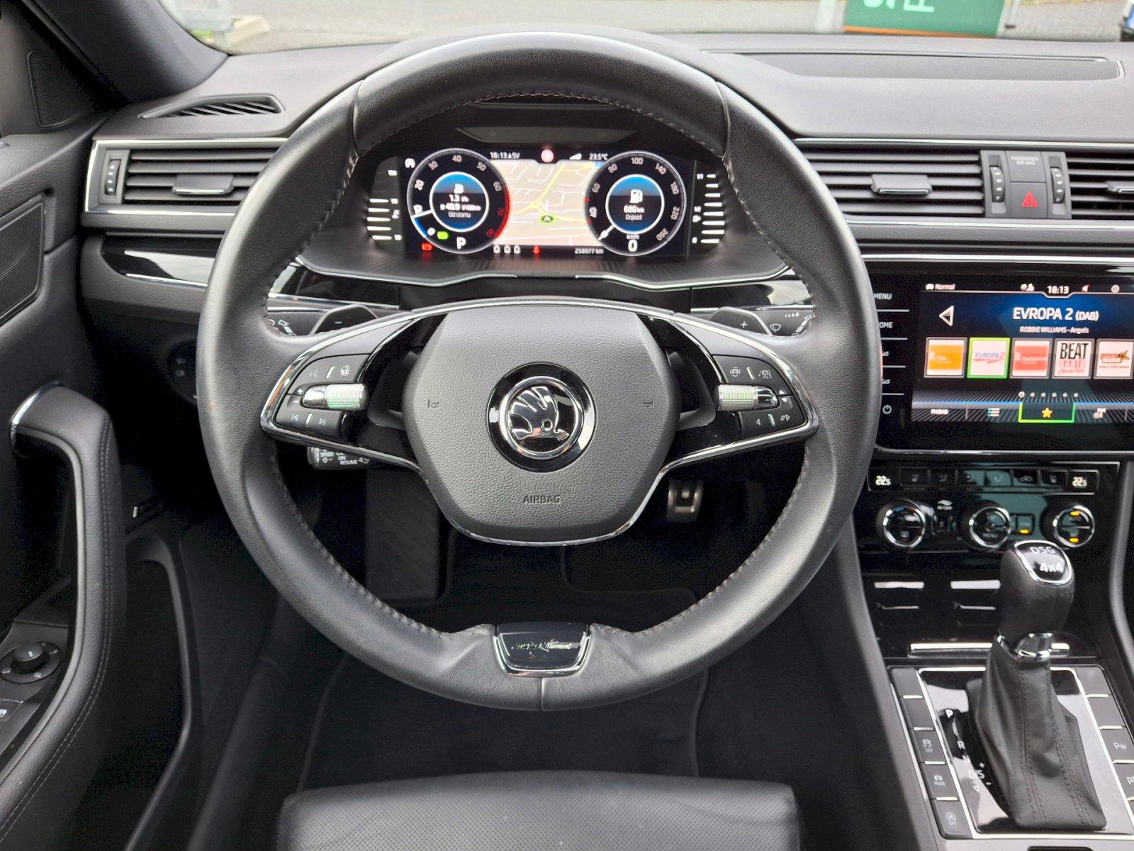 Škoda Superb
