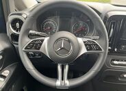 Mercedes-Benz Vito 26