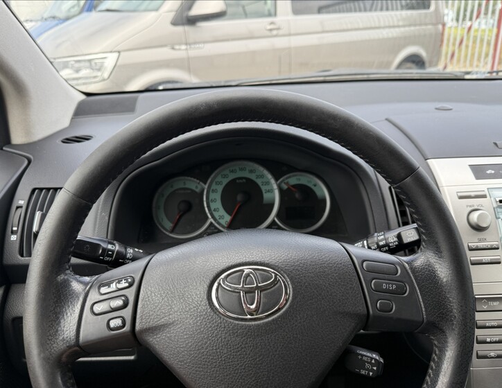 Toyota Corolla 11
