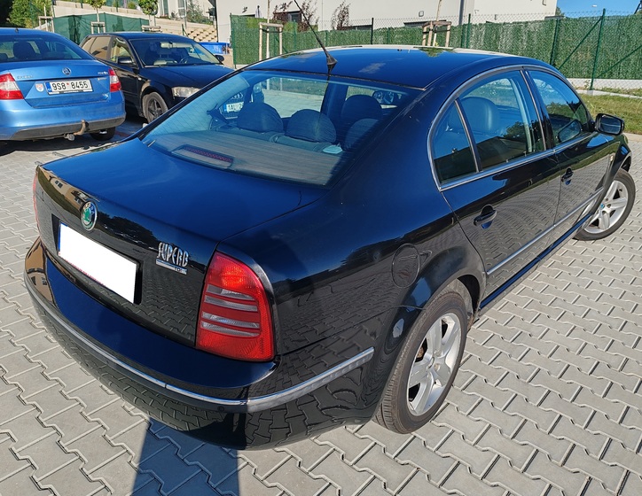 Škoda Superb 2