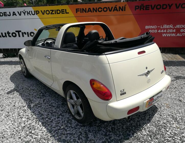 Chrysler PT Cruiser 5