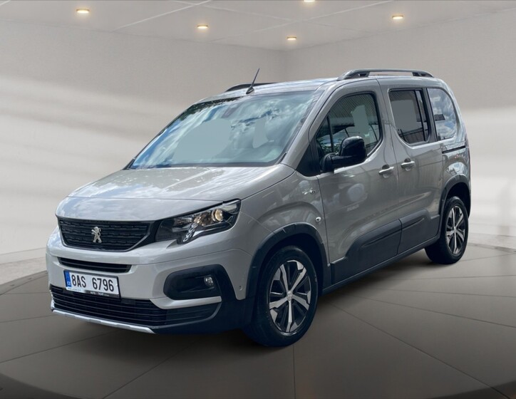 Peugeot Rifter 3