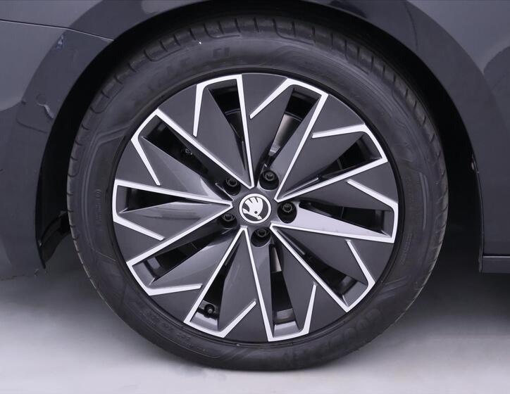 Škoda Superb 41