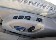 Volvo XC70 10