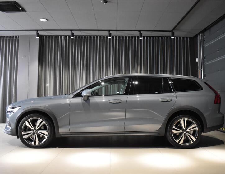 Volvo V60 2