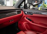 Porsche Macan 13