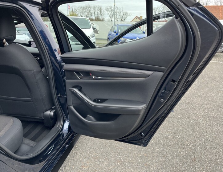 Mazda 3 45