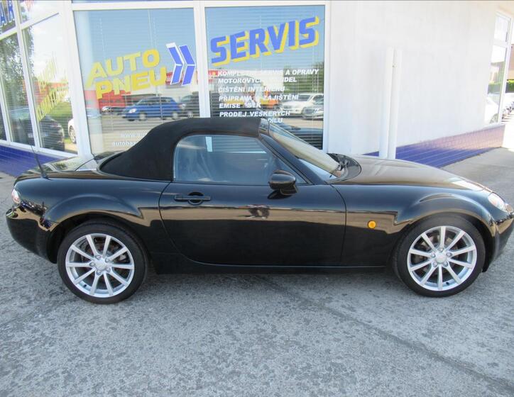 Mazda MX-5 7