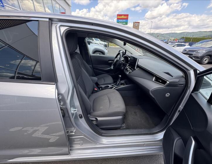 Toyota Corolla 9