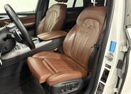 BMW X5 8