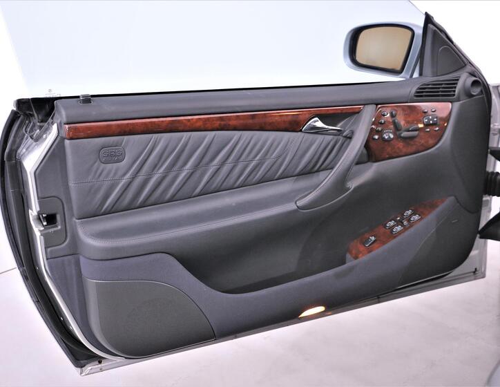 Mercedes-Benz CL 12