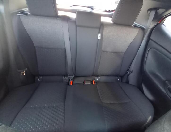 Toyota Yaris Cross 11