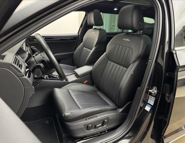 Škoda Superb 42