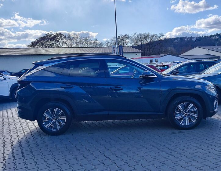 Hyundai Tucson 4