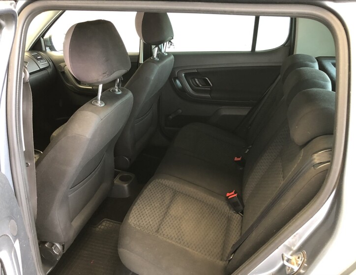 Škoda Fabia 10
