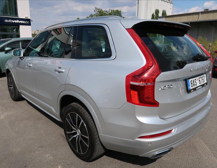 Volvo XC90 4