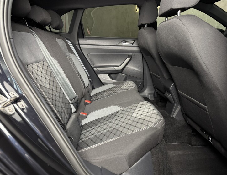 Volkswagen Taigo 13