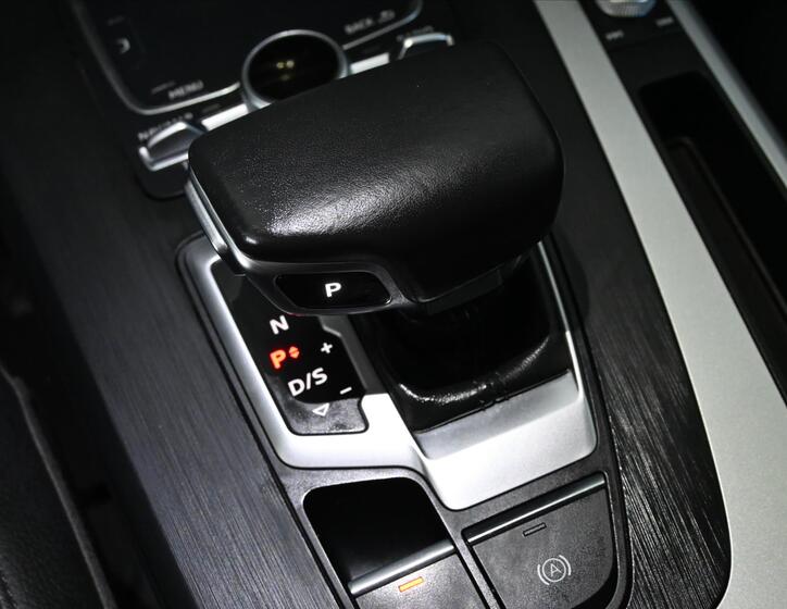 Audi Q5 23