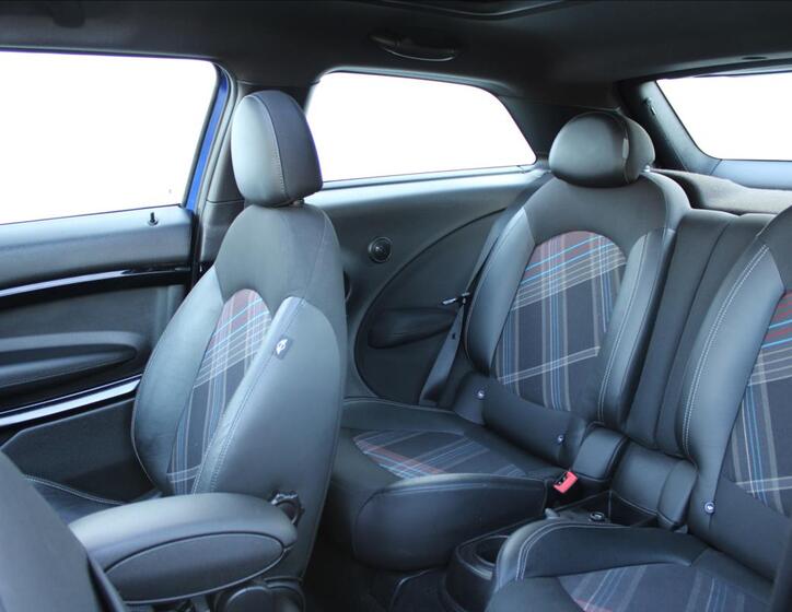 Mini Paceman 39
