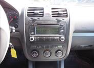 Volkswagen Golf 15