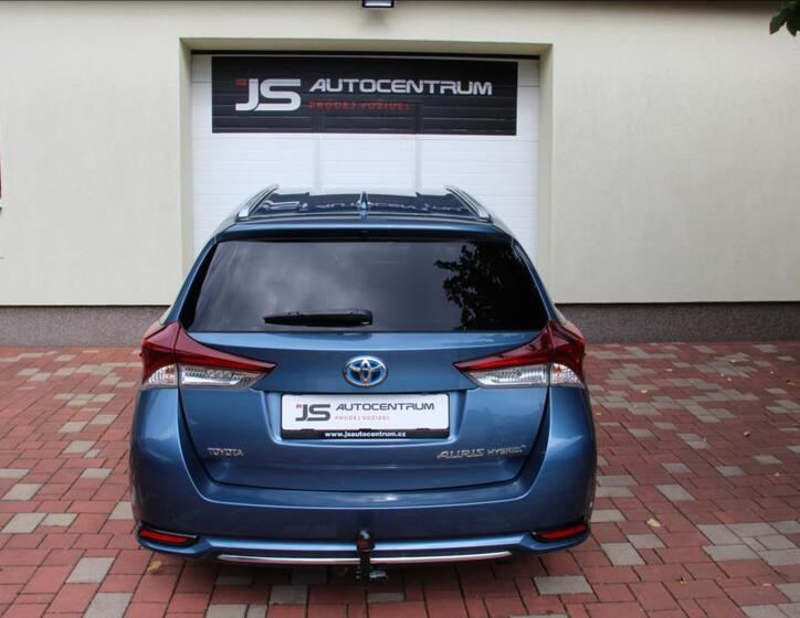 Toyota Auris 8