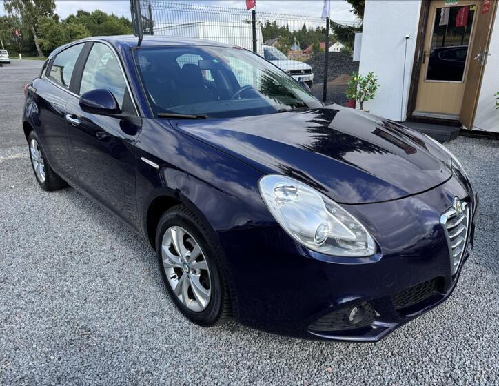 Alfa Romeo Giulietta 9