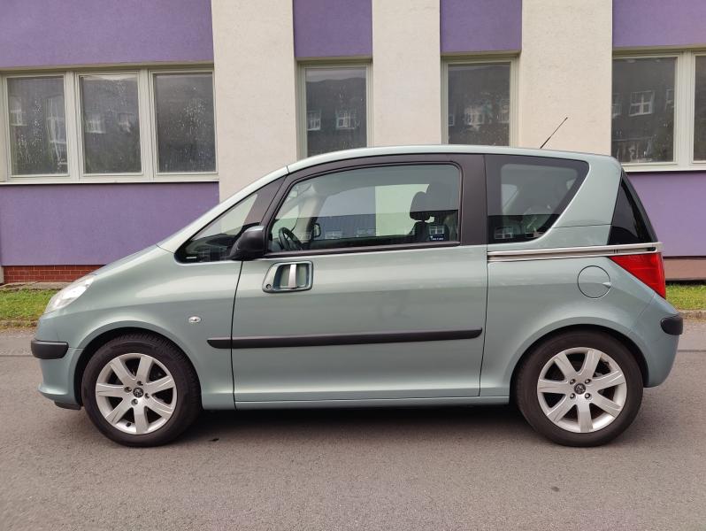 Peugeot 1007