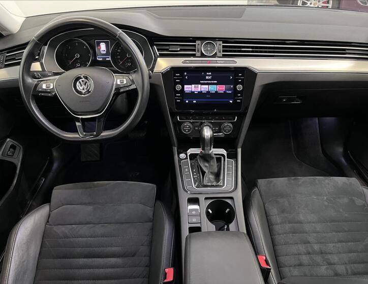 Volkswagen Passat 5