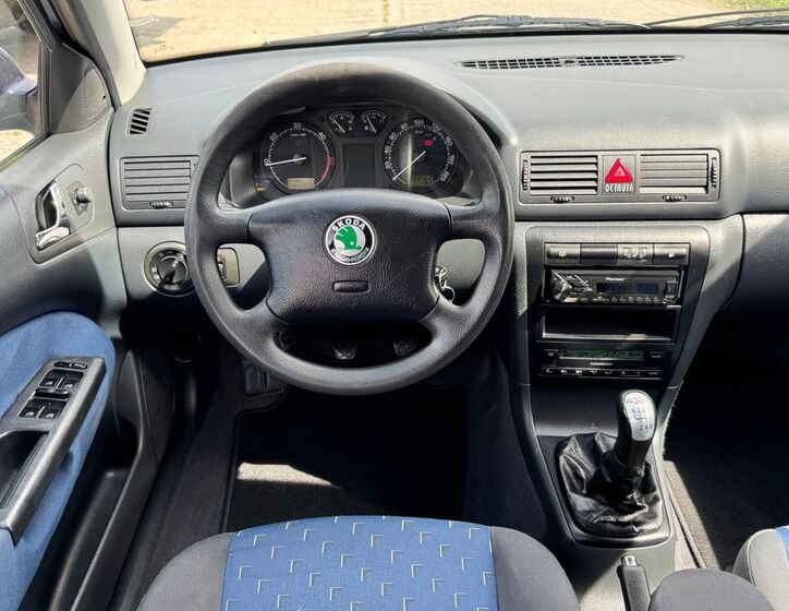 Škoda Octavia 9