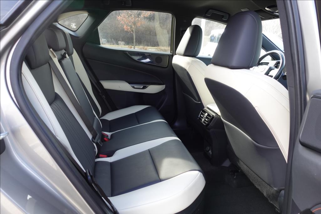 Lexus NX 350h
