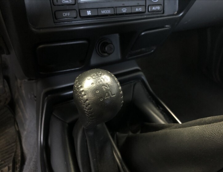 Nissan Navara 14