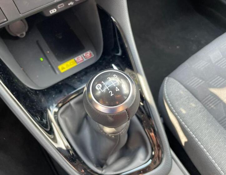 Toyota Yaris 26