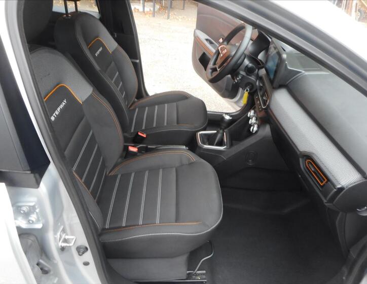 Dacia Sandero 17